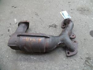 Used Catalytic converter Ford Mondeo III 2.5 V6 24V Price on request offered by Autodemontage Joko B.V.