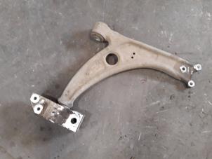 Used Front lower wishbone, right Volkswagen Passat Variant (3C5) 1.4 TSI 16V EcoFuel Price on request offered by Autodemontage Joko B.V.