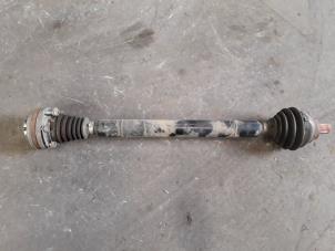 Used Front drive shaft, right Volkswagen Passat Variant (3C5) 1.4 TSI 16V EcoFuel Price on request offered by Autodemontage Joko B.V.