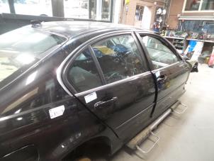 Used Rear door 4-door, right BMW 3 serie (E46/4) 330i 24V Price on request offered by Autodemontage Joko B.V.