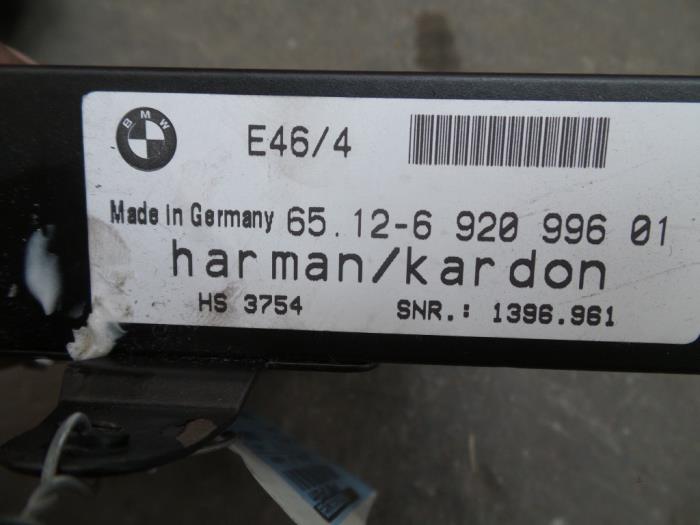 Amplificateur audio d'un BMW 3 serie (E46/4) 330i 24V 2004