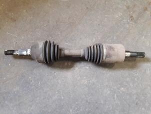 Used Front drive shaft, left Jeep Cherokee/Liberty (KJ) 3.7 V6 24V Price on request offered by Autodemontage Joko B.V.