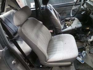 Used Seat, right Peugeot 205 II (20A/C) 1.1 XE,GE,XL,GL,XR,GR Price on request offered by Autodemontage Joko B.V.