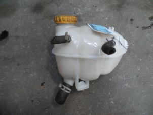 Used Expansion vessel Opel Vectra Price on request offered by Autodemontage Joko B.V.