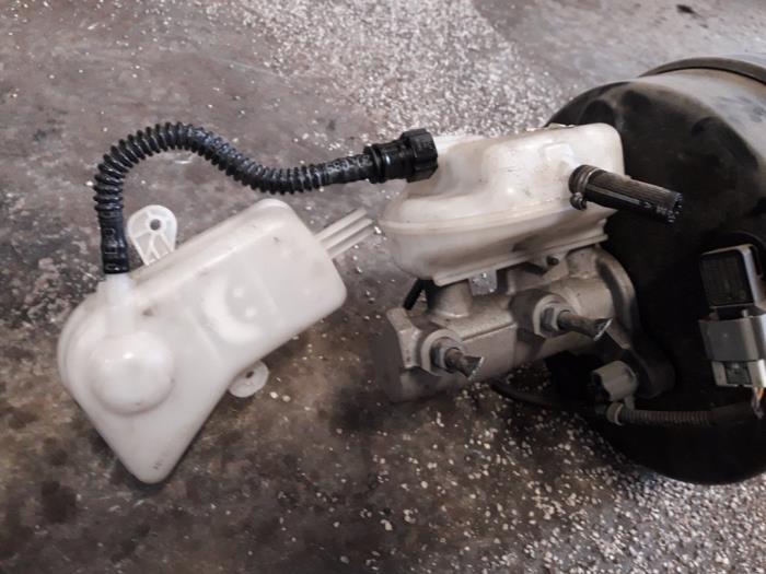 Brake pump from a Ford Transit Custom 2.0 TDCi 16V Eco Blue 130 2017