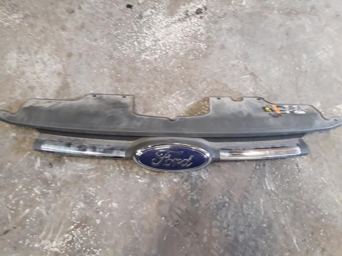 Grille from a Ford Transit Custom 2.0 TDCi 16V Eco Blue 130 2017