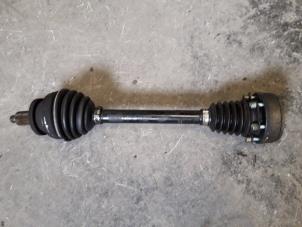 Used Front drive shaft, left Volkswagen Polo Fun 1.2 12V Price on request offered by Autodemontage Joko B.V.