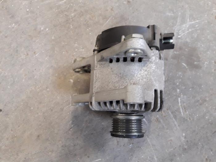 Begagnade Dynamo Peugeot 208 I (CA/CC/CK/CL) 1.2 Vti 12V PureTech 82 Pris på förfrågan erbjuds av Autodemontage Joko B.V.