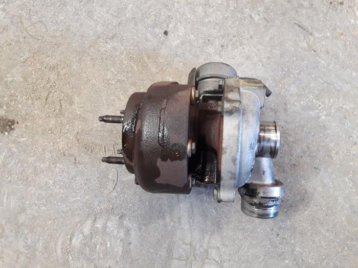 Używane Turbo Renault Scénic II (JM) 1.5 dCi 105 Cena na żądanie oferowane przez Autodemontage Joko B.V.