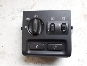 Used Light switch Volvo V40 (VW) 1.8 16V Price on request offered by Autodemontage Joko B.V.