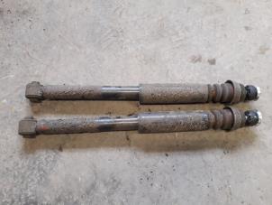 Used Shock absorber kit Kia Picanto (BA) 1.0 12V Price on request offered by Autodemontage Joko B.V.