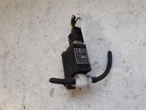 Used Windscreen washer pump Kia Picanto (BA) 1.0 12V Price on request offered by Autodemontage Joko B.V.