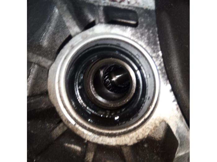 Gearbox Opel Meriva 1.6 16V - 55557545 Z16XE F17394