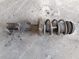 Used Front shock absorber rod, right Opel Vectra B (36) 1.6 16V Ecotec Price on request offered by Autodemontage Joko B.V.