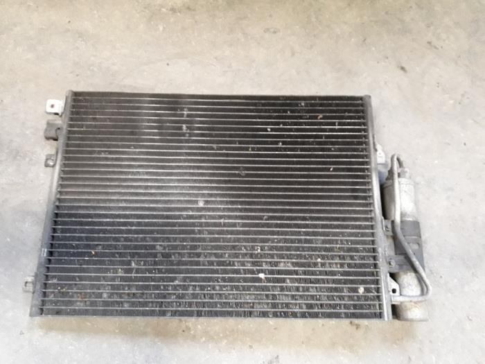 Gebrauchte Klima Kondensor Renault Clio II (BB/CB) 1.2 16V Preis auf Anfrage angeboten von Autodemontage Joko B.V.