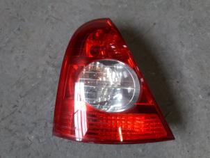Used Taillight, left Renault Clio II (BB/CB) 1.2 16V Price on request offered by Autodemontage Joko B.V.