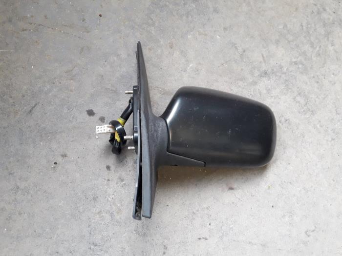 Rétroviseur extérieur gauche d'un Toyota Yaris (P1) 1.0 16V VVT-i 1999