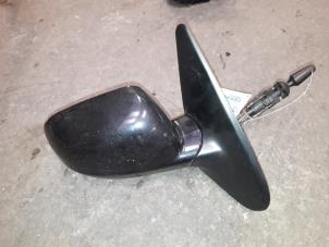 Used Wing mirror, right Seat Leon (1M1) 1.6 16V Price on request offered by Autodemontage Joko B.V.