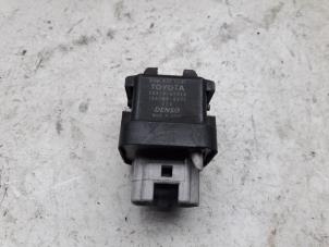 Used Glow plug relay Toyota Yaris II (P9) 1.4 D-4D Price on request offered by Autodemontage Joko B.V.