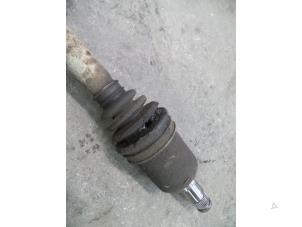 Used Front drive shaft, left Smart City-Coupé 0.6 Turbo i.c. Smart&Pure Price on request offered by Autodemontage Joko B.V.