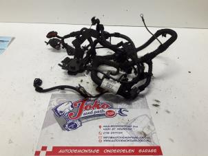 Used Wiring harness Opel Signum (F48) 2.2 DGI 16V Price on request offered by Autodemontage Joko B.V.