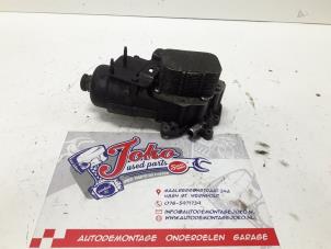 Used Oil filter housing Ford Focus 3 1.6 TDCi 95 Price on request offered by Autodemontage Joko B.V.