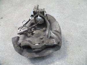 Used Knuckle, front left BMW 5 serie Touring (E39) 523i 24V Price on request offered by Autodemontage Joko B.V.