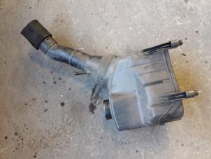 Used Air box Saab 9-5 (YS3E) 1.9 TiD 16V Price on request offered by Autodemontage Joko B.V.