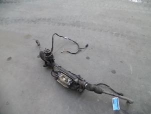 Used Power steering box Volkswagen Caddy III (2KA,2KH,2CA,2CH) 1.6 TDI 16V Price on request offered by Autodemontage Joko B.V.