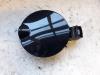 Tank cap cover from a Saab 9-5 (YS3E), 1997 / 2009 1.9 TiD 16V, Saloon, 4-dr, Diesel, 1.910cc, 110kW (150pk), FWD, Z19DTH, 2006-01 / 2009-12 2008