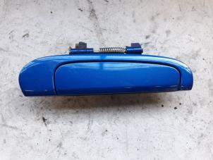 Used Rear door handle 4-door, right Kia Picanto (BA) 1.0 12V Price on request offered by Autodemontage Joko B.V.
