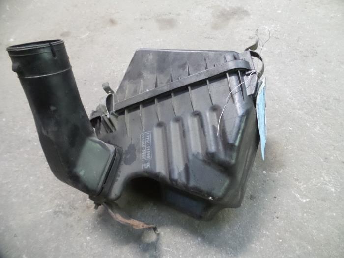 Begagnade Luftfilterhus Toyota Starlet (EP9) 1.3,XLi,GLi 16V Pris på förfrågan erbjuds av Autodemontage Joko B.V.