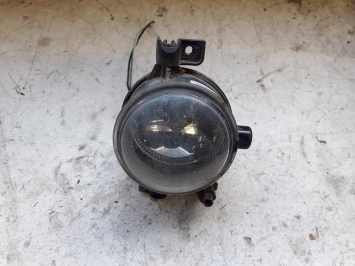 Używane Halogen lewy Ford Focus 2 Wagon 1.6 16V Cena na żądanie oferowane przez Autodemontage Joko B.V.