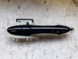 Used Door handle 2-door, right Kia Picanto (TA) 1.0 12V Price on request offered by Autodemontage Joko B.V.