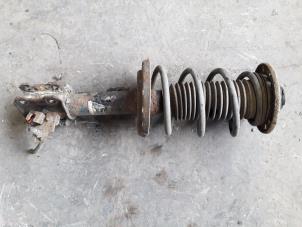 Used Front shock absorber rod, right Saab 9-3 II (YS3F) 1.8t 16V Price on request offered by Autodemontage Joko B.V.