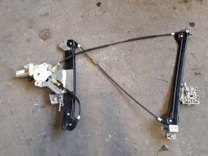 Used Window mechanism 2-door, front right Saab 9-3 II (YS3F) 1.8t 16V Price on request offered by Autodemontage Joko B.V.