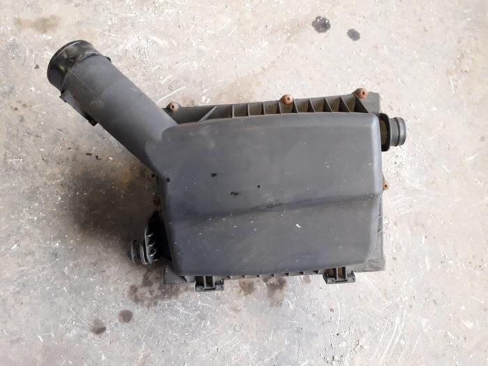 Gebrauchte Luftfiltergehäuse Saab 9-3 II (YS3F) 1.8t 16V Preis auf Anfrage angeboten von Autodemontage Joko B.V.