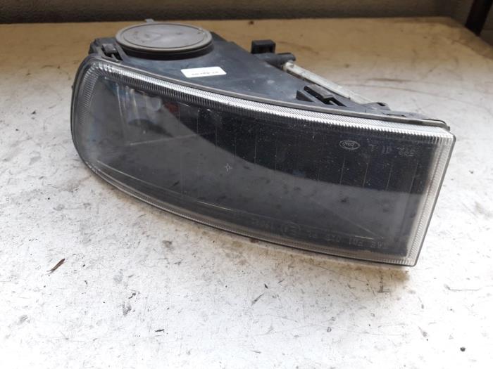 Używane Halogen lewy Saab 9-3 II (YS3F) 1.8t 16V Cena na żądanie oferowane przez Autodemontage Joko B.V.