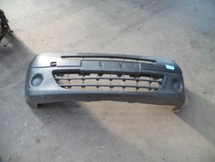 Used Front bumper Renault Kangoo Express (FW) 1.5 dCi 70 Price on request offered by Autodemontage Joko B.V.