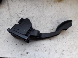 Used Accelerator pedal Opel Corsa D 1.4 16V Twinport Price on request offered by Autodemontage Joko B.V.