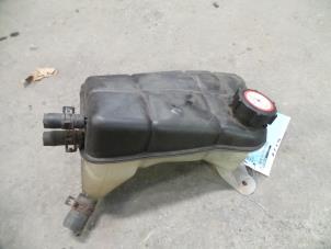 Used Expansion vessel Ford Mondeo III 1.8 16V Price on request offered by Autodemontage Joko B.V.