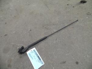 Used Antenna Citroen Jumpy (BS/BT/BY/BZ) 1.9Di Price on request offered by Autodemontage Joko B.V.