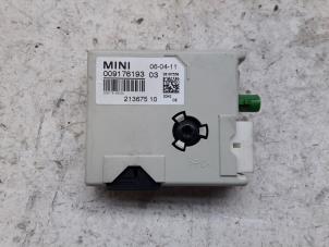 Used Antenna Amplifier Mini Mini Open (R57) 1.6 Cooper D 16V Price on request offered by Autodemontage Joko B.V.
