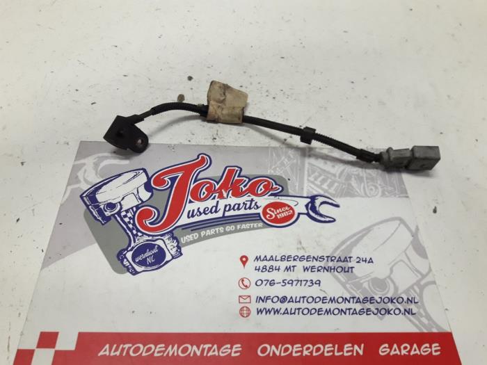 Begagnade Kamaxelsensor Audi A6 (C6) 2.0 TDI 16V Pris på förfrågan erbjuds av Autodemontage Joko B.V.
