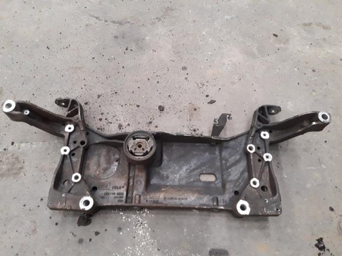 Used Subframe Skoda Superb (3TAA) 1.9 TDI Price on request offered by Autodemontage Joko B.V.