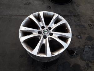 Used Wheel Skoda Superb (3TAA) 1.9 TDI Price on request offered by Autodemontage Joko B.V.
