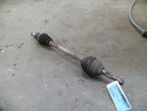 Used Front drive shaft, left Citroen C3 (FC/FL/FT) 1.4 HDi Price on request offered by Autodemontage Joko B.V.