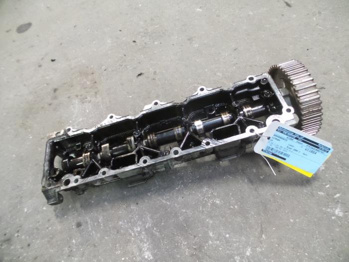Begagnade Kamaxelhus Citroen C3 (FC/FL/FT) 1.4 HDi Pris på förfrågan erbjuds av Autodemontage Joko B.V.