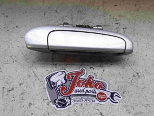 Used Rear door handle 4-door, right Kia Picanto (BA) 1.1 12V Price on request offered by Autodemontage Joko B.V.