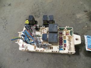 Used Fuse box Mitsubishi Pajero Hardtop (V6/7) 3.2 DI-D 16V Long Price on request offered by Autodemontage Joko B.V.